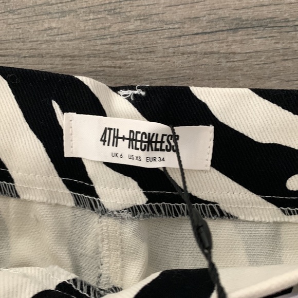 4th reckless Elsa hosk romee trouser in zebra - Picture 7 of 9